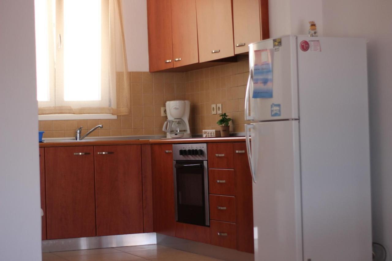 Zafeiris Apartments Livadia  Ngoại thất bức ảnh