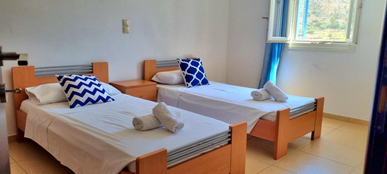 Zafeiris Apartments Livadia  Ngoại thất bức ảnh